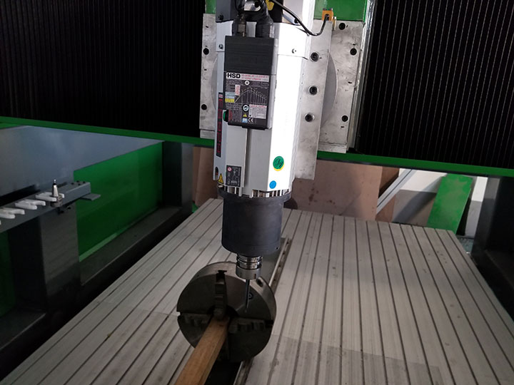 適用于泡沫、木材、鋁模具制造的四軸 EPS數(shù)控雕刻機