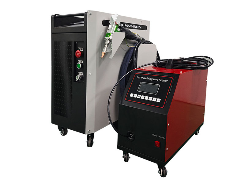 帶手持焊槍的風(fēng)冷便攜式激光焊機