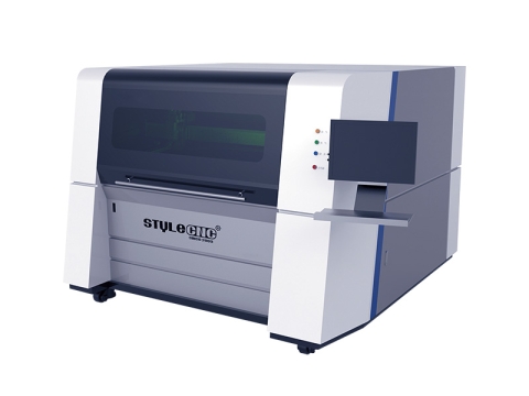 適合初學(xué)者的入門級(jí)小型金屬激光切割機(jī)