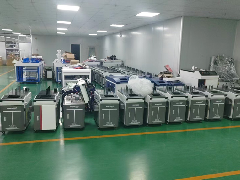 三合一手持式激光焊接、清洗、切割機(jī)