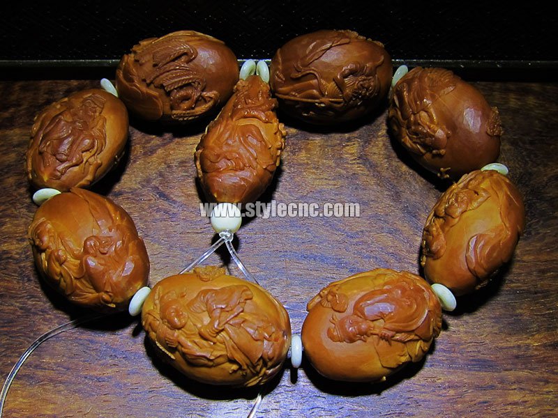 使用數(shù)控雕刻機(jī)雕刻下橄欖核
