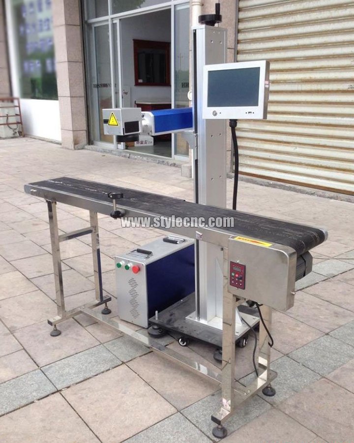 在線飛行光纖激光雕刻機