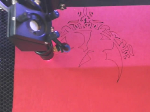 A如何 CO2 激光雕刻切割機(jī)切割毛氈？