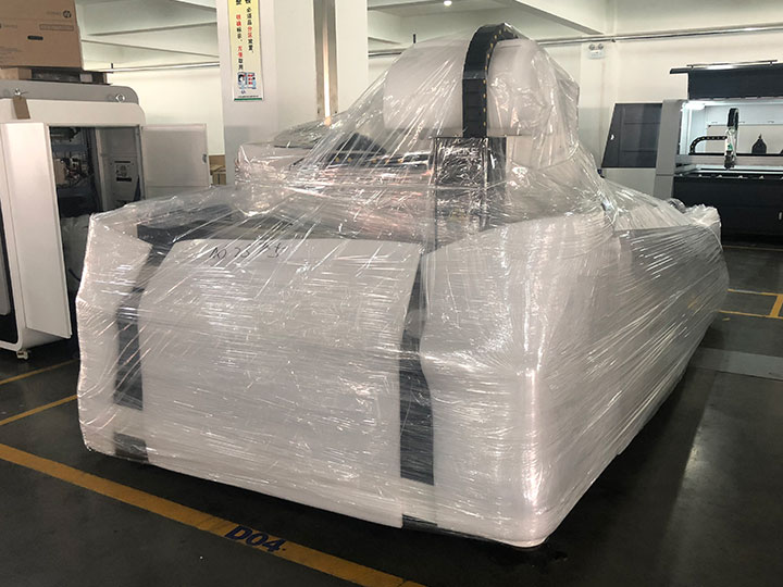 1000W 光纖激光切割機(jī)包裝