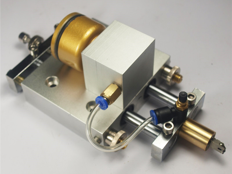 4x8 玻璃切割和雕刻數(shù)控雕刻機出售