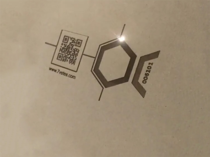 CO2 中密度纖維板雕刻激光打標(biāo)機(jī) CO2 中密度纖維板雕刻激光打標(biāo)機(jī)