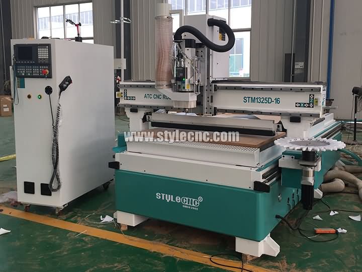 圓盤(pán)自動(dòng)換刀數(shù)控銑床