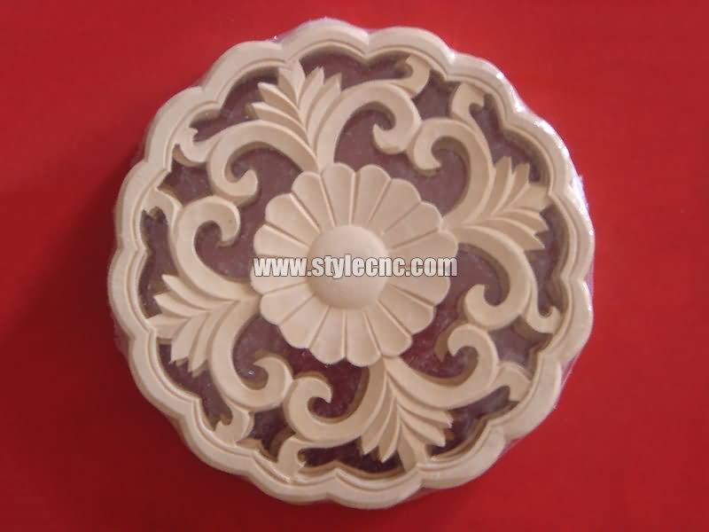 用于木工雕刻項(xiàng)目的數(shù)控雕刻機(jī)