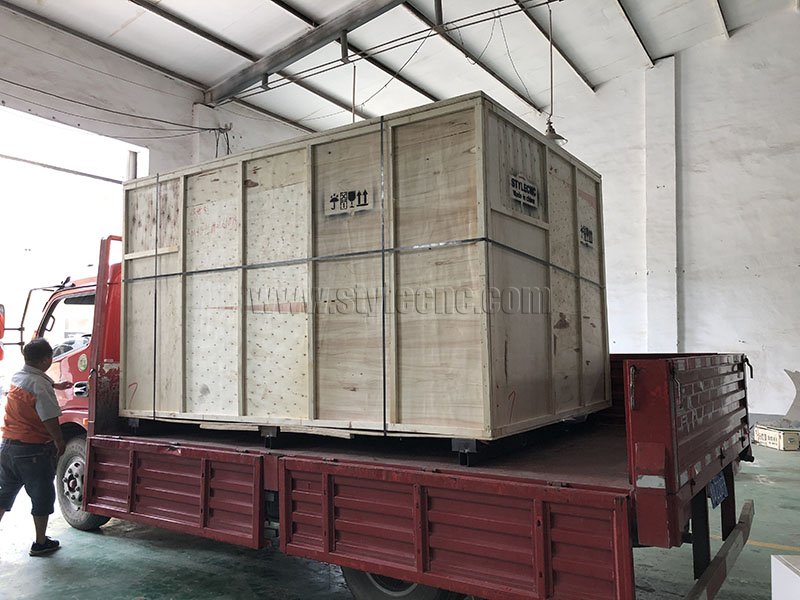 自動(dòng)換刀數(shù)控雕刻刻機(jī)包