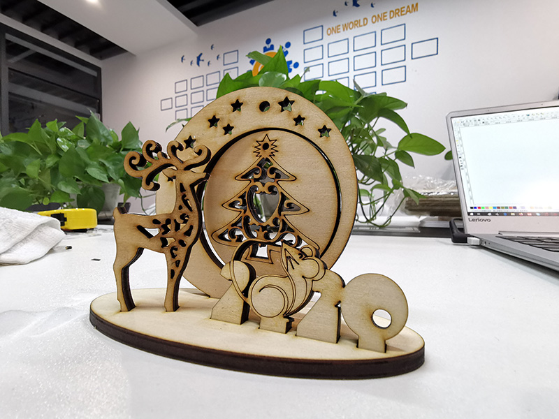 激光切割 3D 木制圣誕飾品 激光切割 3D 木制圣誕飾品