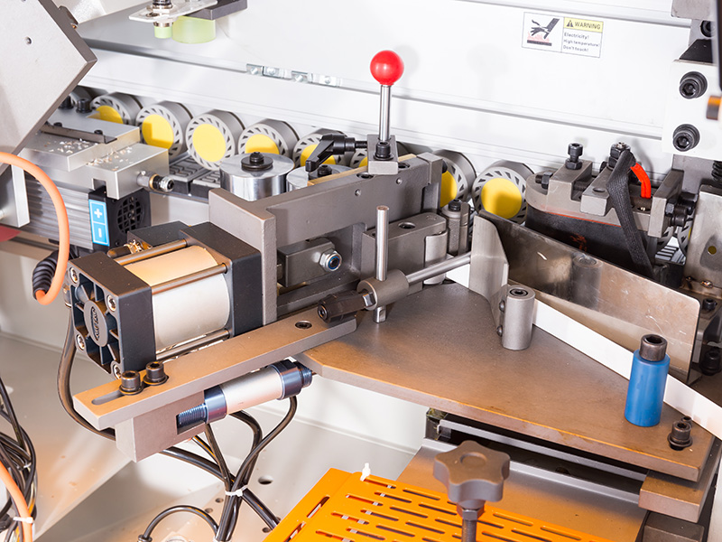 封邊機(jī)壓合