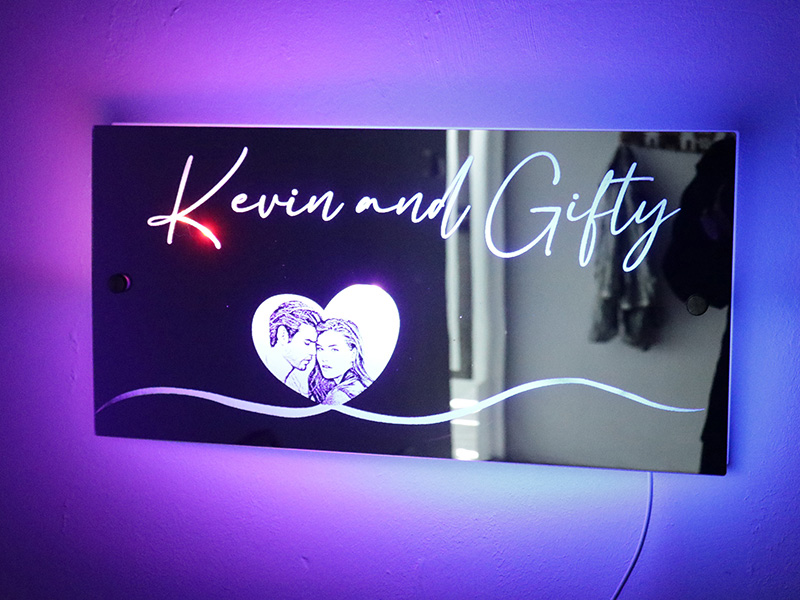 4x8 光纖激光 LED 鏡面蝕刻項目