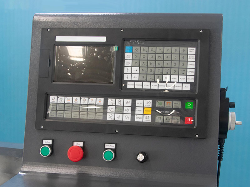 全尺寸七合一數(shù)控木工車削銑削中心出售