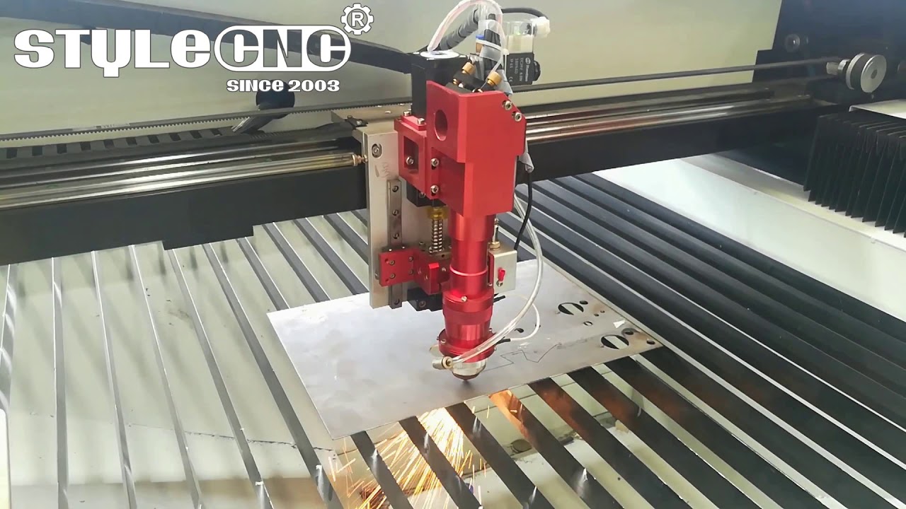 CO2 金屬、非金屬、準(zhǔn)金屬激光切割機(jī)