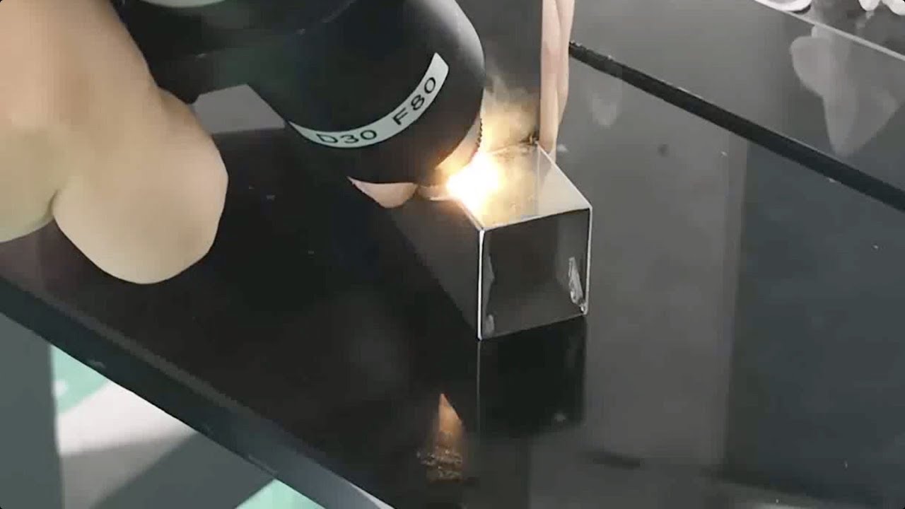 方形不銹鋼管激光焊接機(jī)