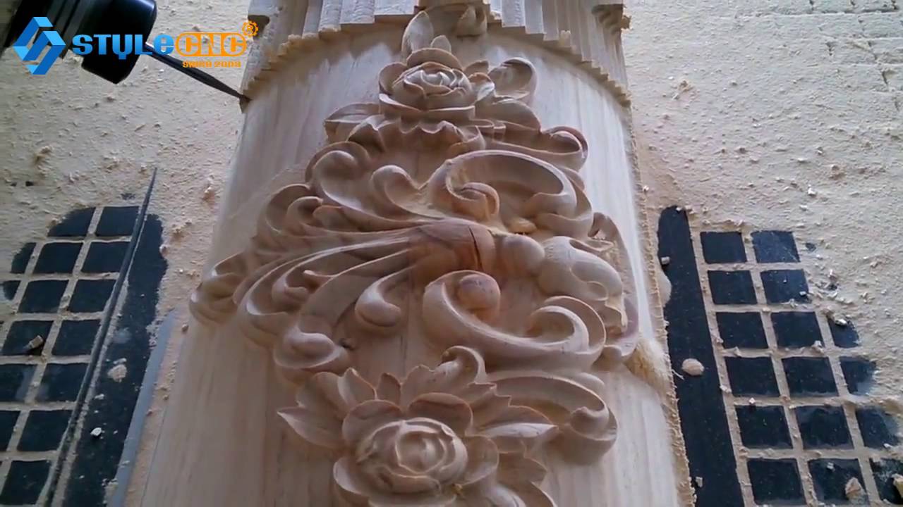 帶自動換刀裝置的四軸自動換刀數(shù)控雕刻刻機 帶自動換刀裝置的四軸自動換刀數(shù)控雕刻刻機