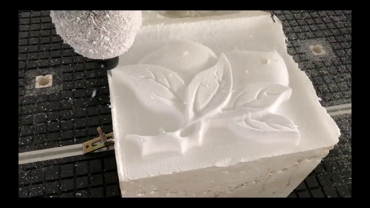 4x8 CNC 泡沫雕刻機(jī) 3D 浮雕