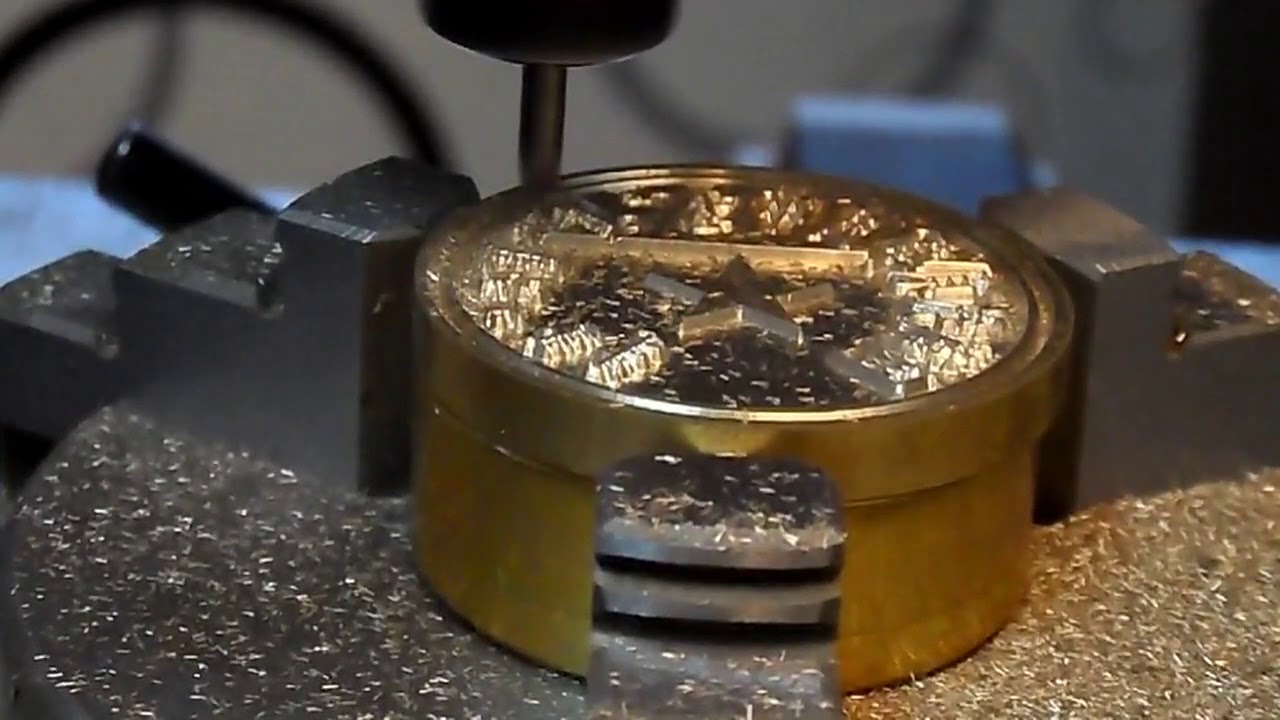 用于銅模制造的自動(dòng)金屬數(shù)控雕刻機(jī) 用于銅模制造的自動(dòng)金屬數(shù)控雕刻機(jī)